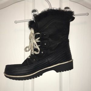 🥾 Black Lace Boots WB19